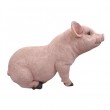 Statue en résine cochon rose nature assis sur son postérieur 53 cm